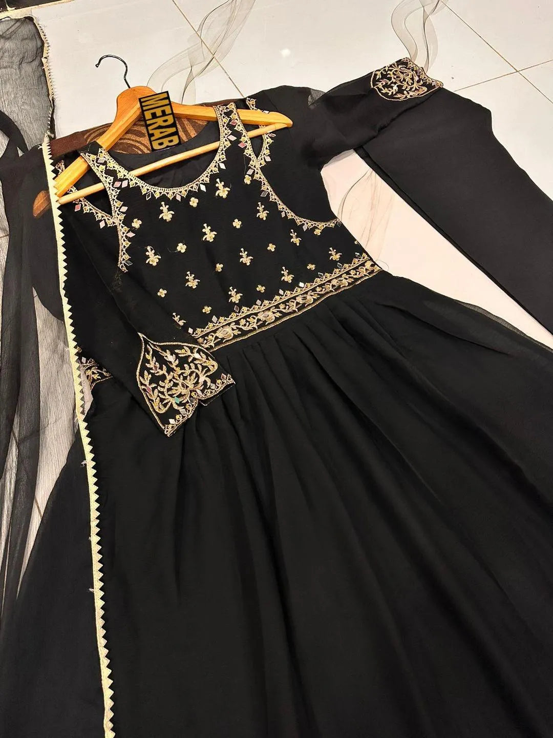 3 Pcs Women's Stitched Chiffon Embroidered Maxi Suit