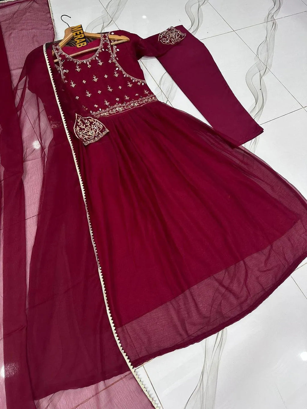 3 Pcs Women's Stitched Chiffon Embroidered Maxi Suit