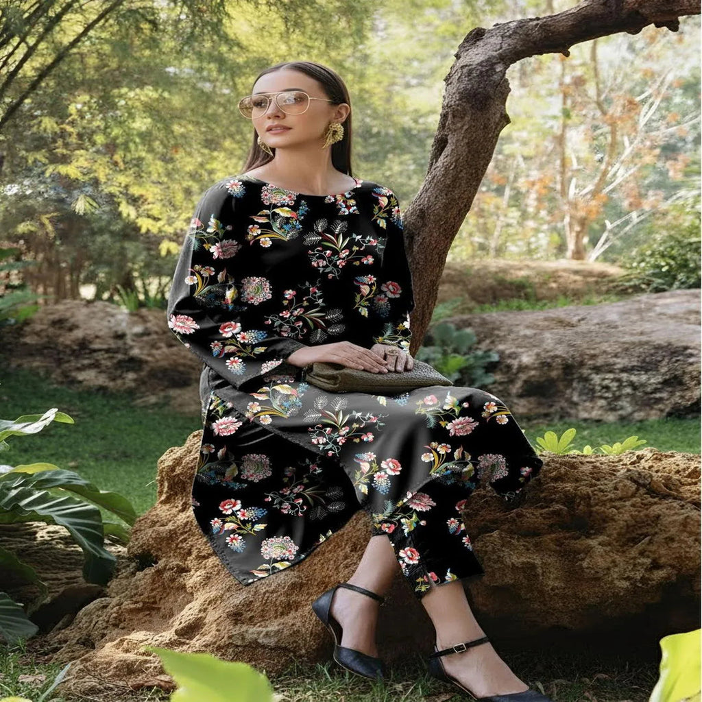 2 Pcs Women's Unstitched Printed Suit