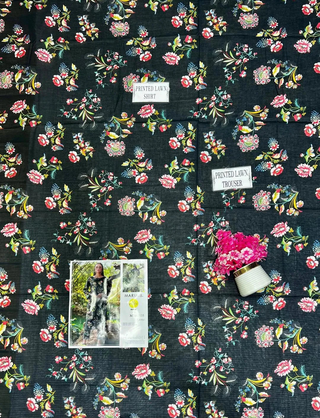 2 Pcs Women's Unstitched Printed Suit